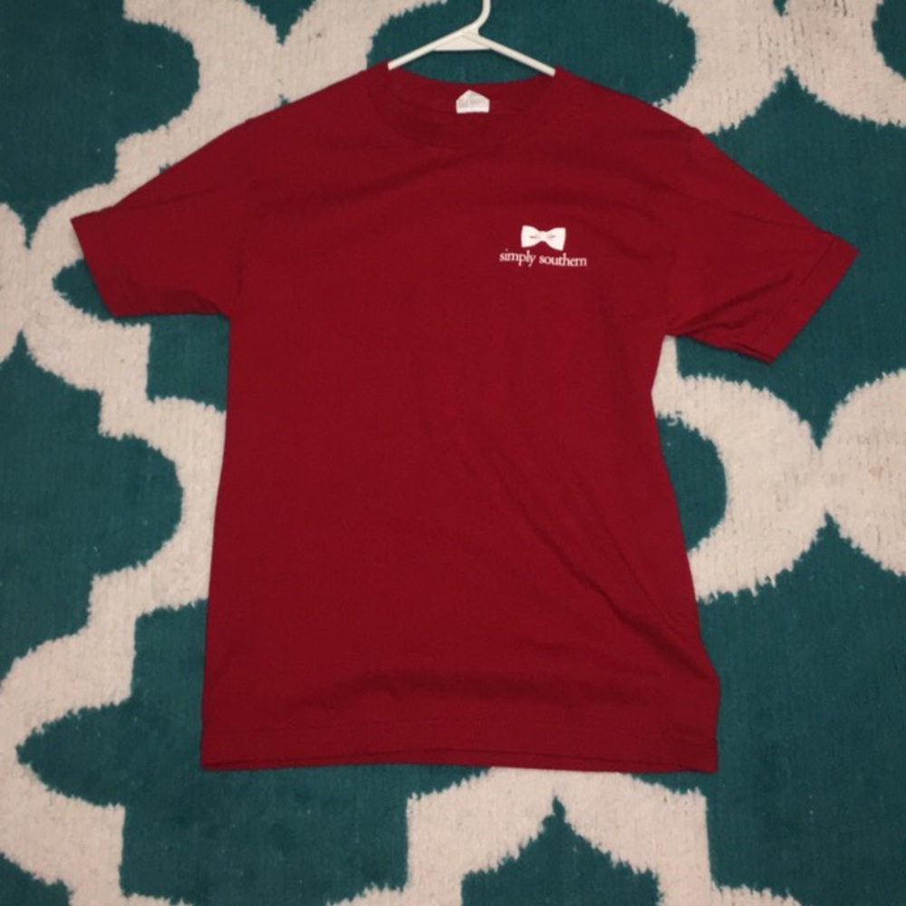 Simply southern tailgate shirt. Never been worn.